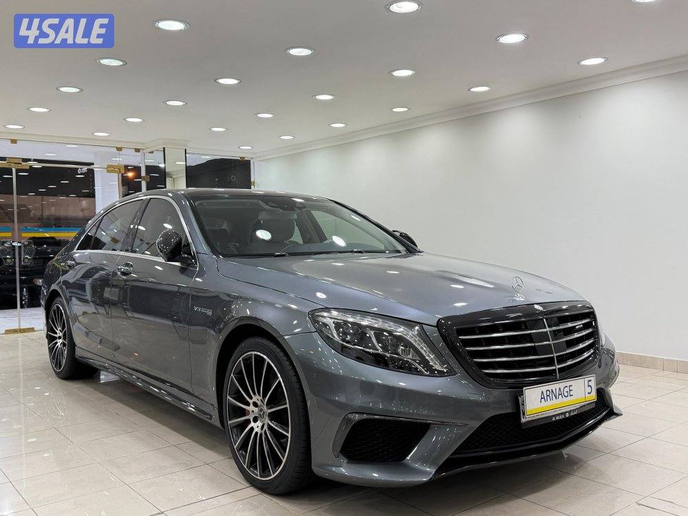 مرسيدس S63 وكالة موديل ٢٠١٧ عداد ١٠٦ الف كيلو0