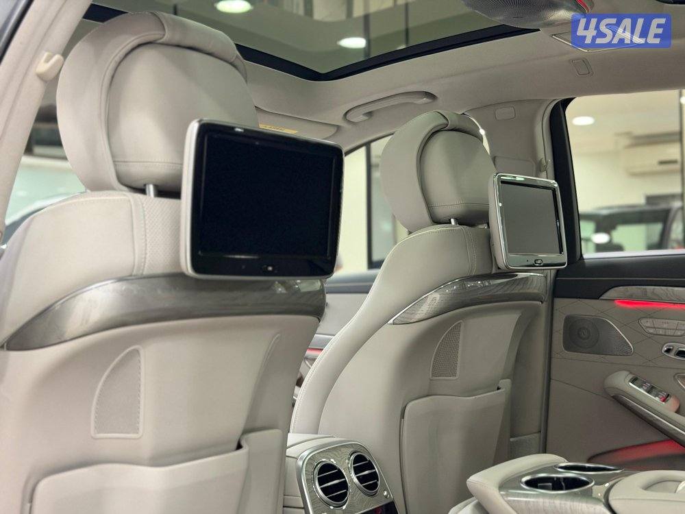 مرسيدس S63 وكالة موديل ٢٠١٧ عداد ١٠٦ الف كيلو13