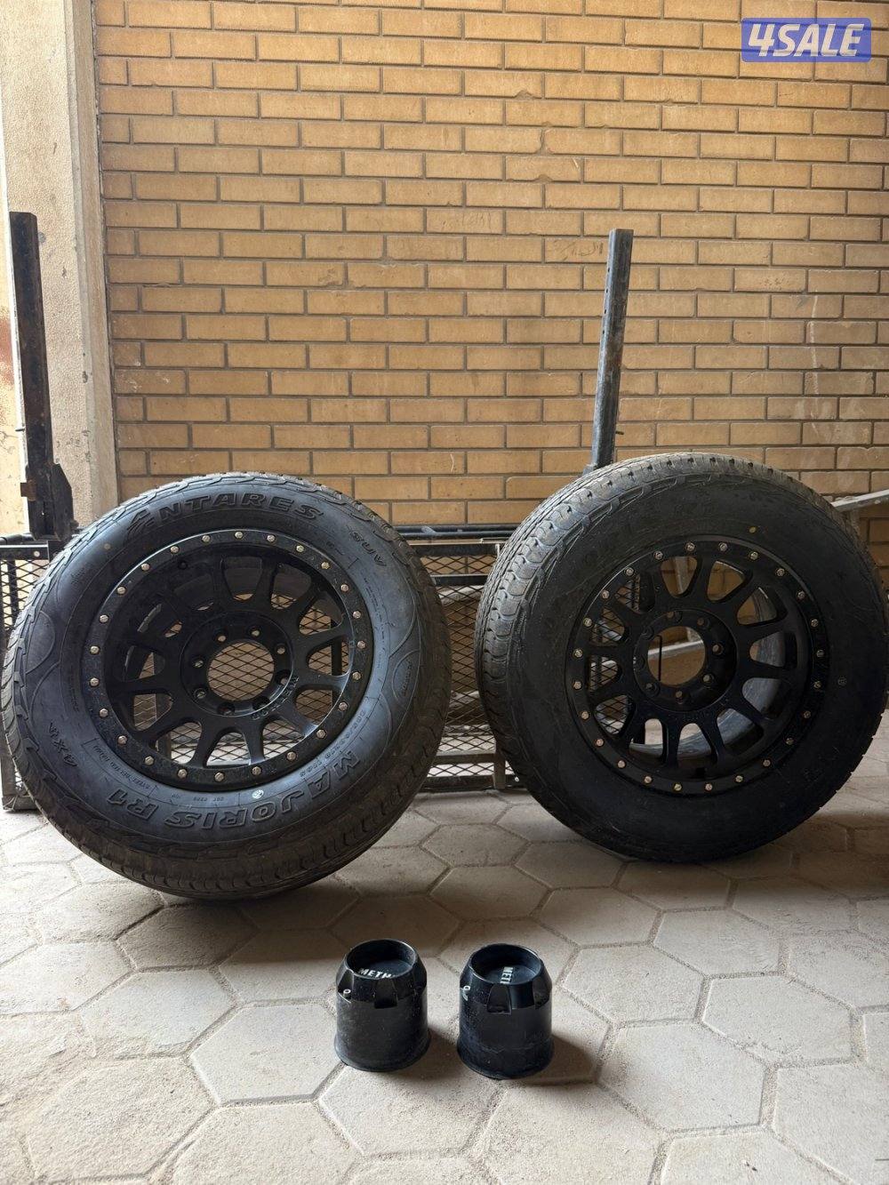 للبيع اربع رنقات مثيود 8 برغي حجم18 مع توايرها1