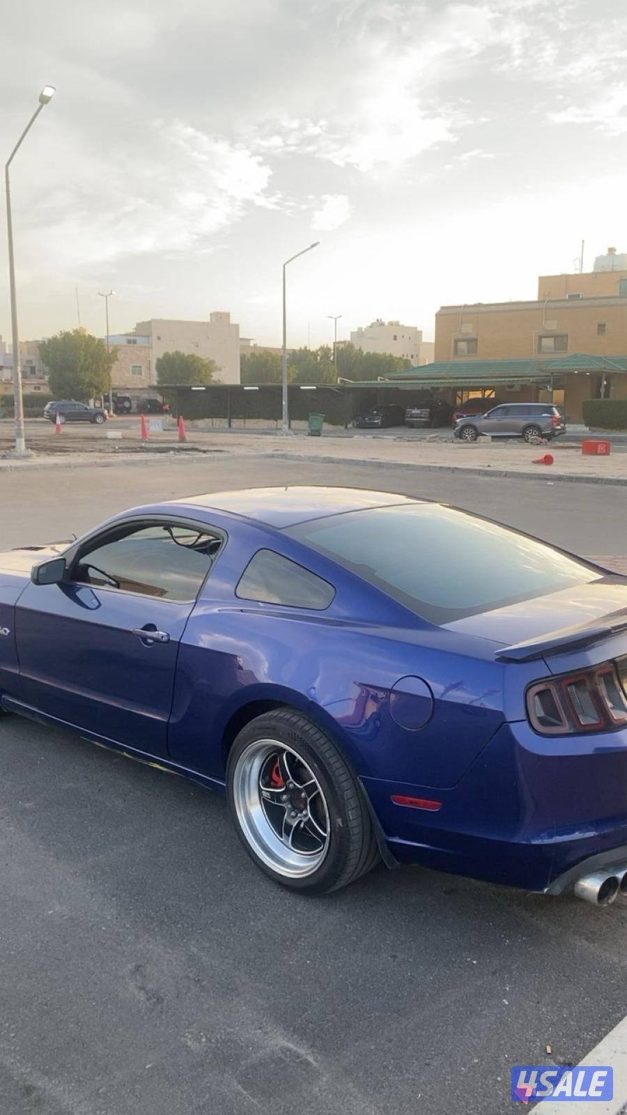 للبيع موستنج 20131