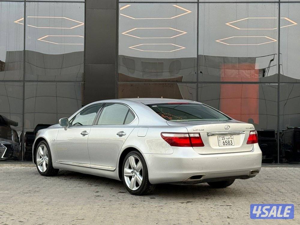 LEXUS LS460L _2008 عداد 74 الف فقط4