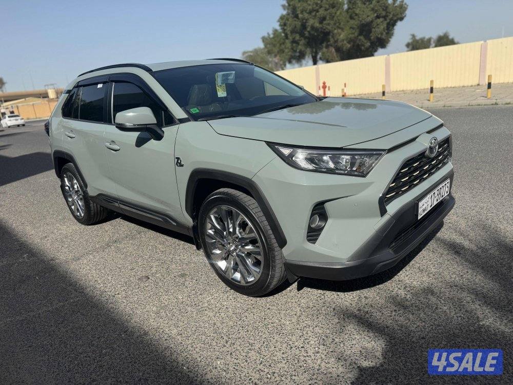 للبيع راف شبه جديد عدد اثنين ريموت سرفس الوكاله عدد ٥٠ الف صبغ الوكاله2