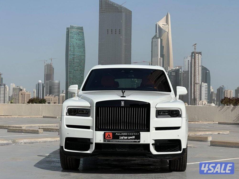 رولزرويسCULLINAN BLACK BAGموديل2023 عداد14الف وارد الغانم تحت الكفاله2