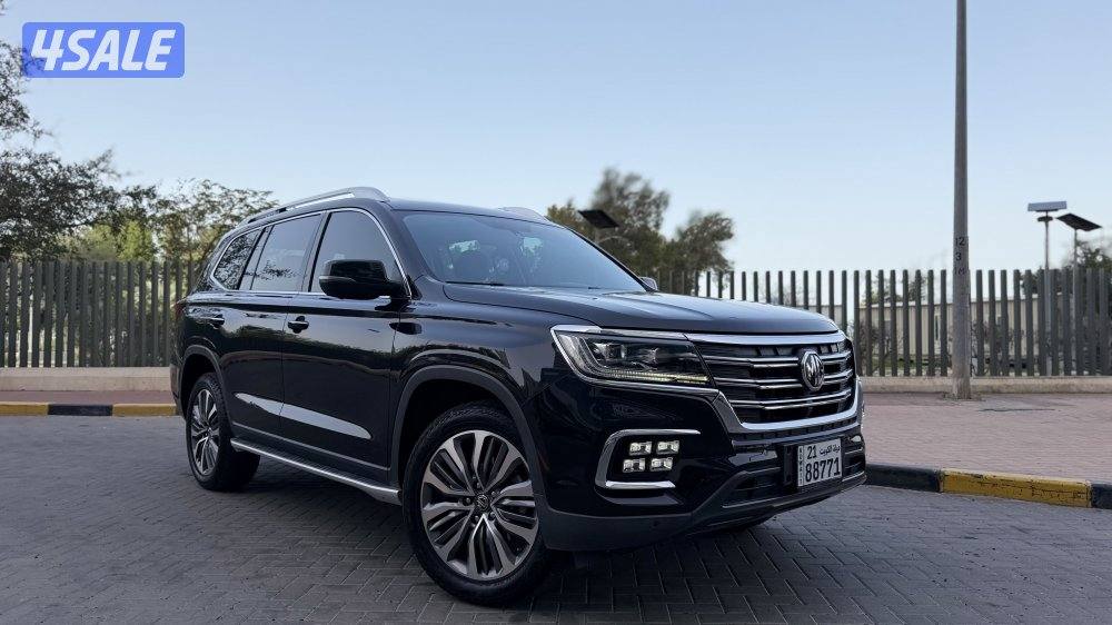 MG-RX8 2023 بحالة الوكالة0