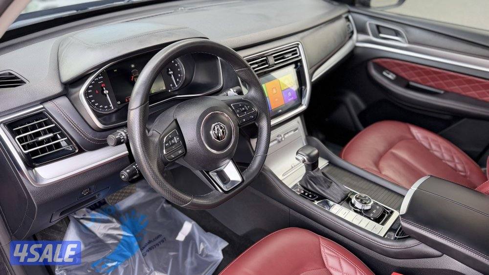 MG-RX8 2023 بحالة الوكالة7