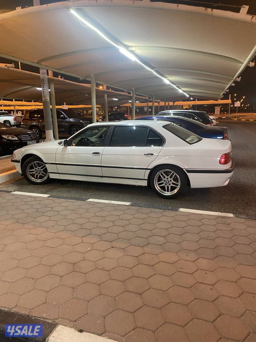 كامل المواصفات لاي لاين نادر خطين اسود0