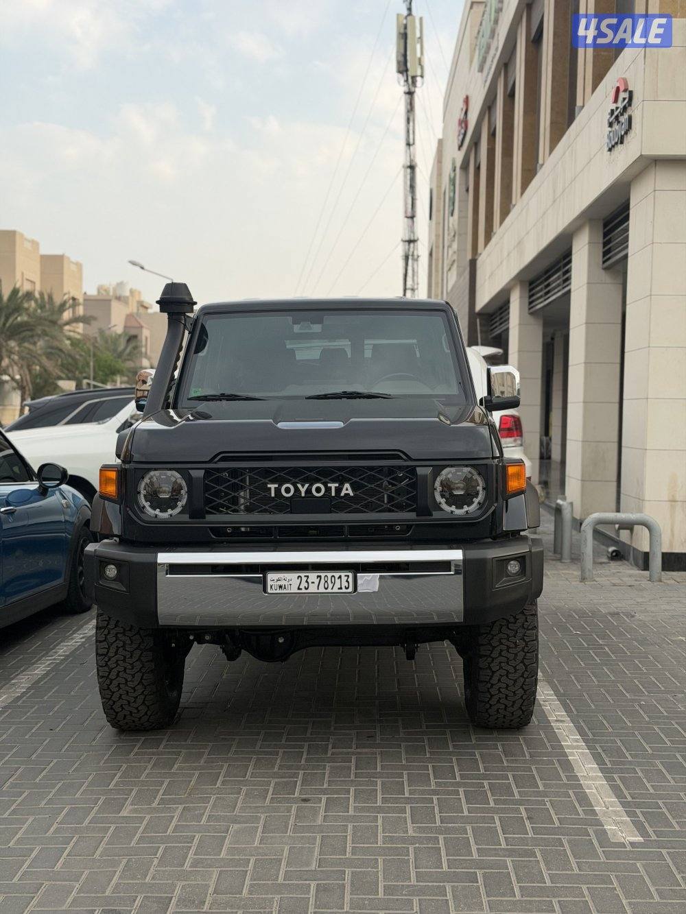 للبيع جيب نص موديل ٢٠٢٥5