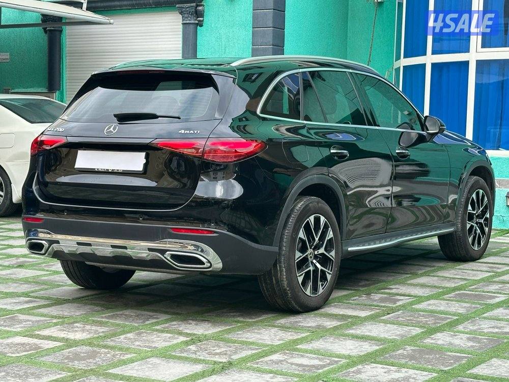 مرسيدس GLC 200
بحالة الوكاله3