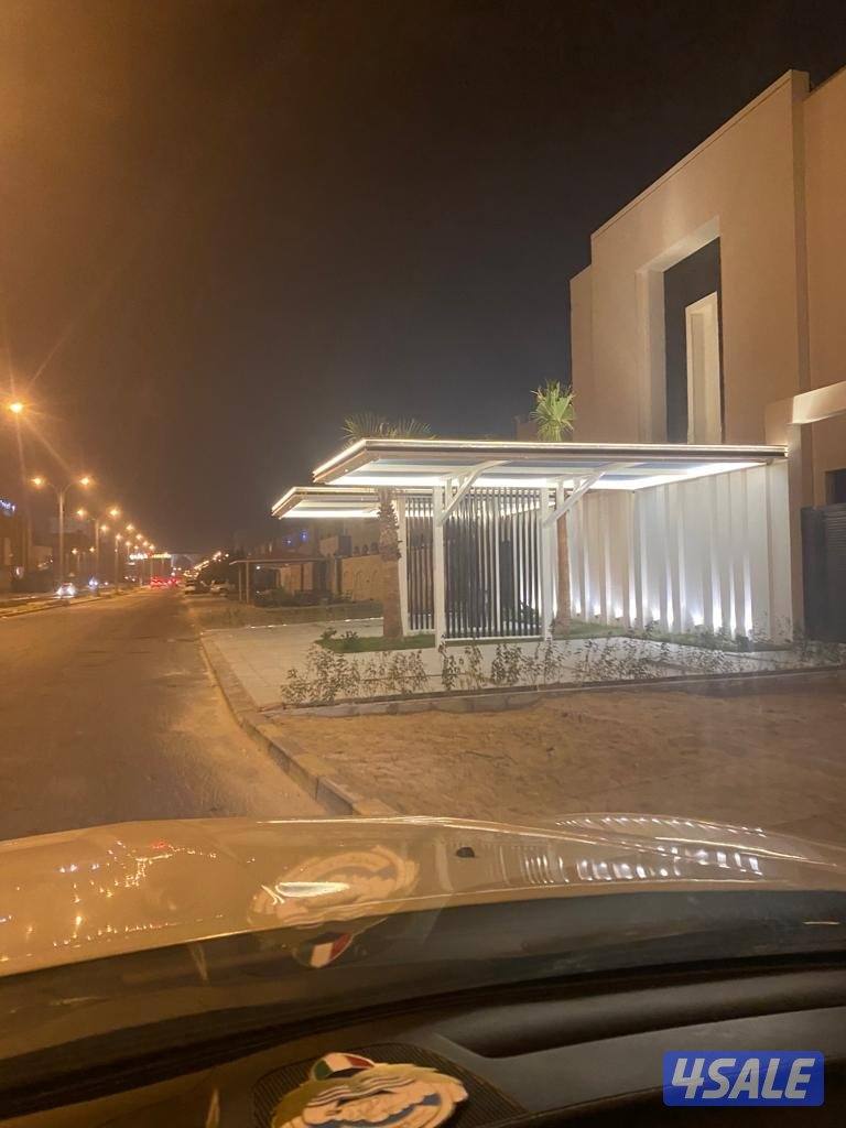 حداد مظلات خام خشبي غرفة مخازن جميع عمال حداده معلم باكستاني4