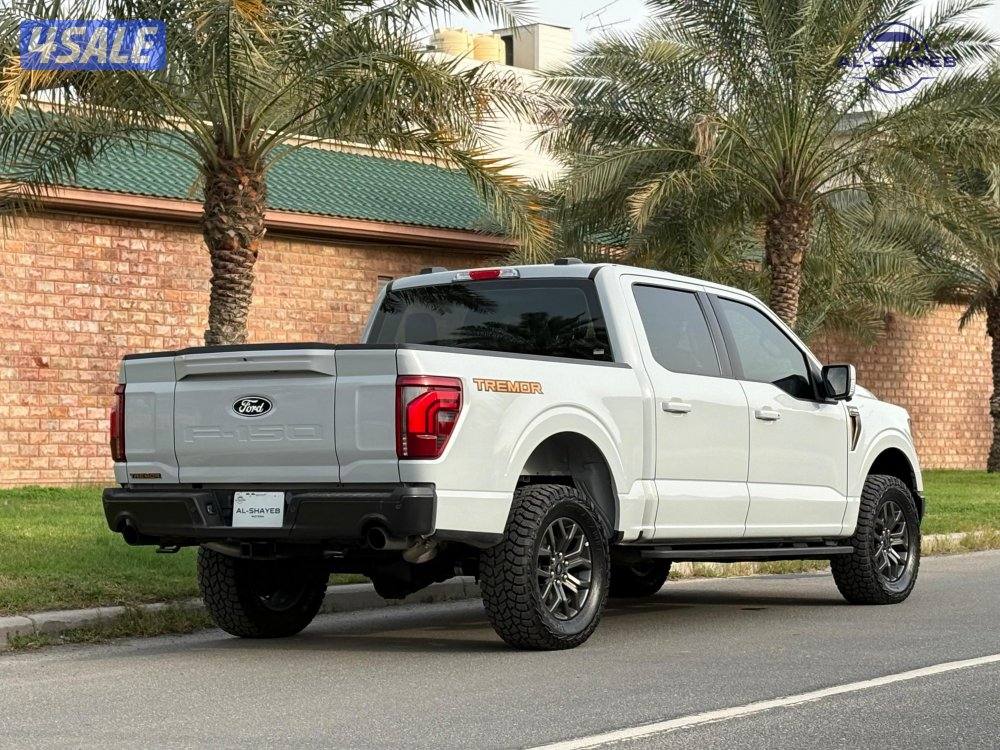 F150 تريمور 2024 عداد 14ألف فقط بحالة الوكالة3