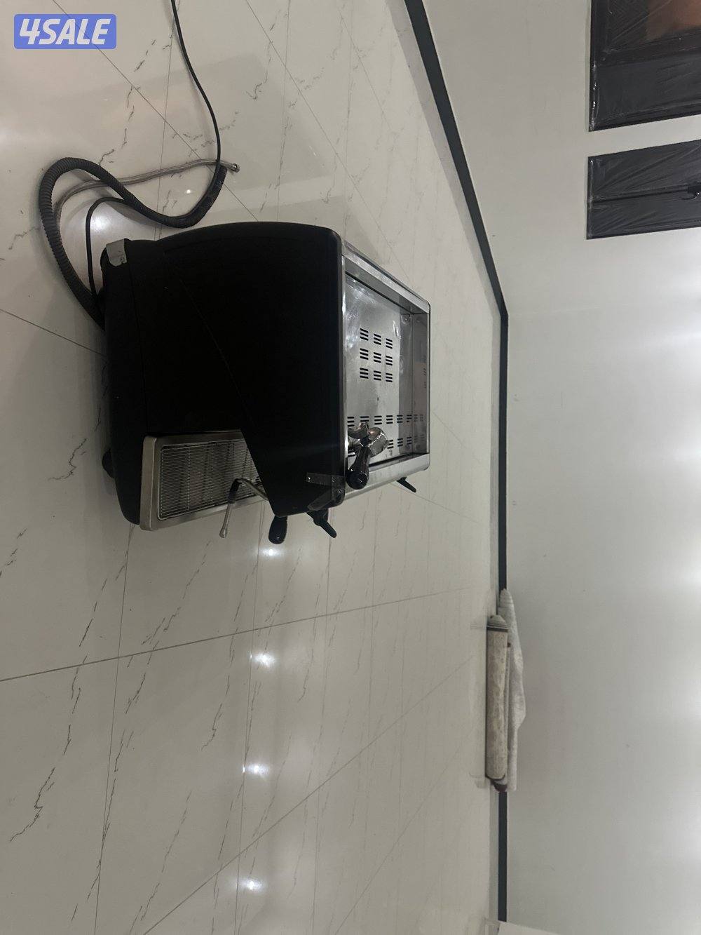 مكينة قهوة نظيفه3