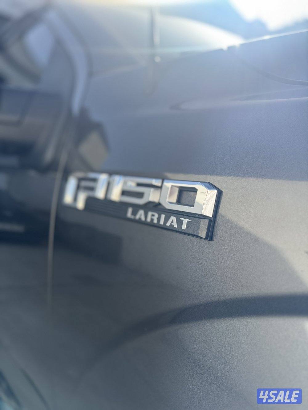 F150 LARIAT ( اعلي درجة ) 20158