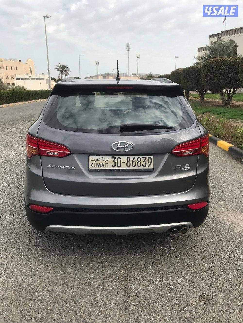 جيب هونداي سنتافي مديل 2015 بانوراما عداد 114لون رمادي1