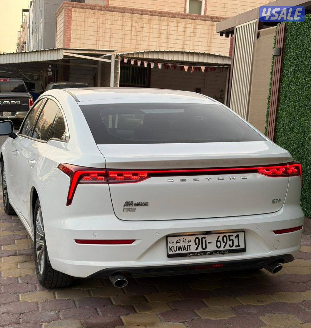 شرط الفحص قابل للمساومة بالمعقول صبغ وكاله توها طالعه من السيرفس الاول6