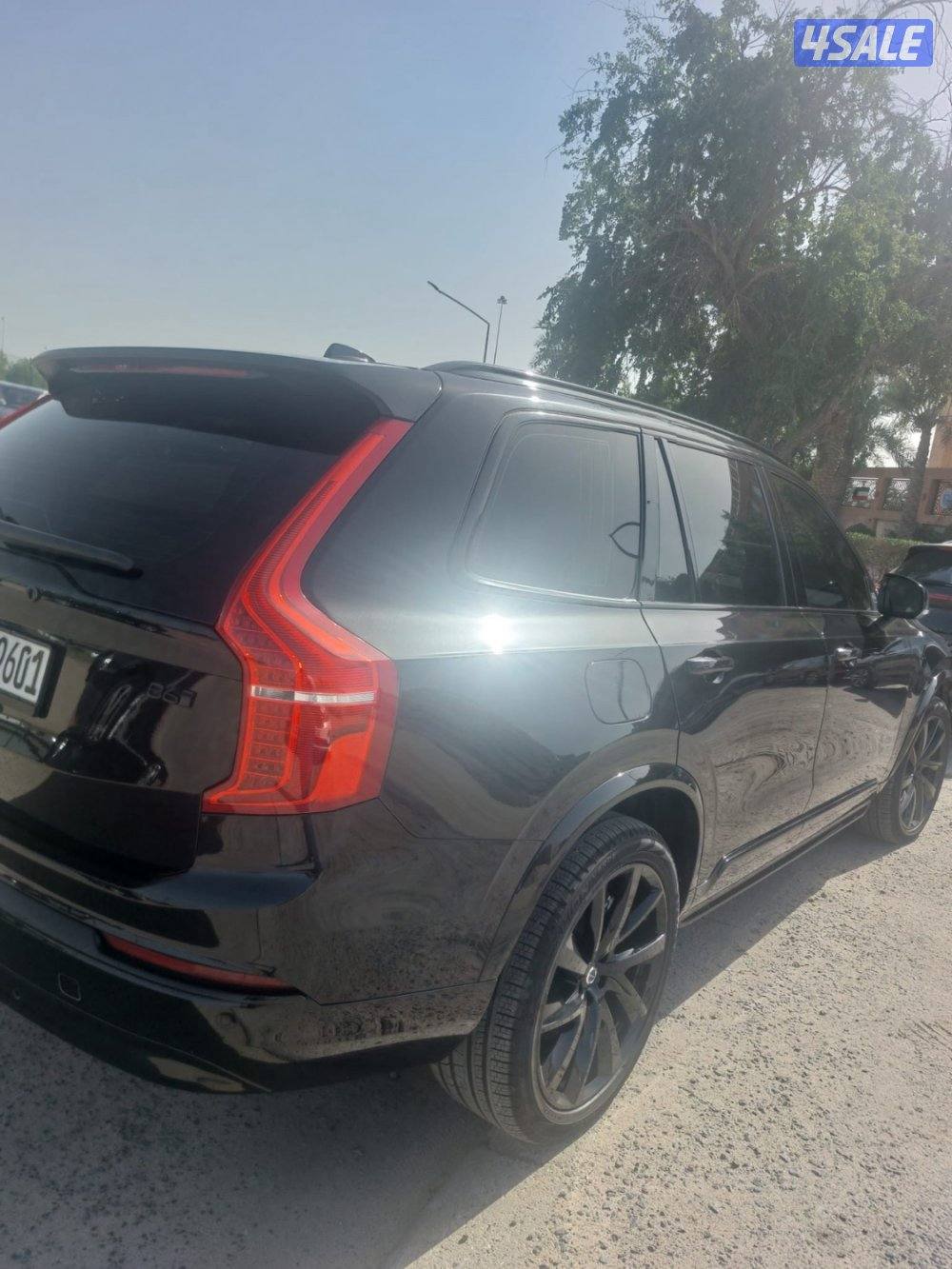 XC90 B6 with 5 year warranty and 1 year gold insurance4