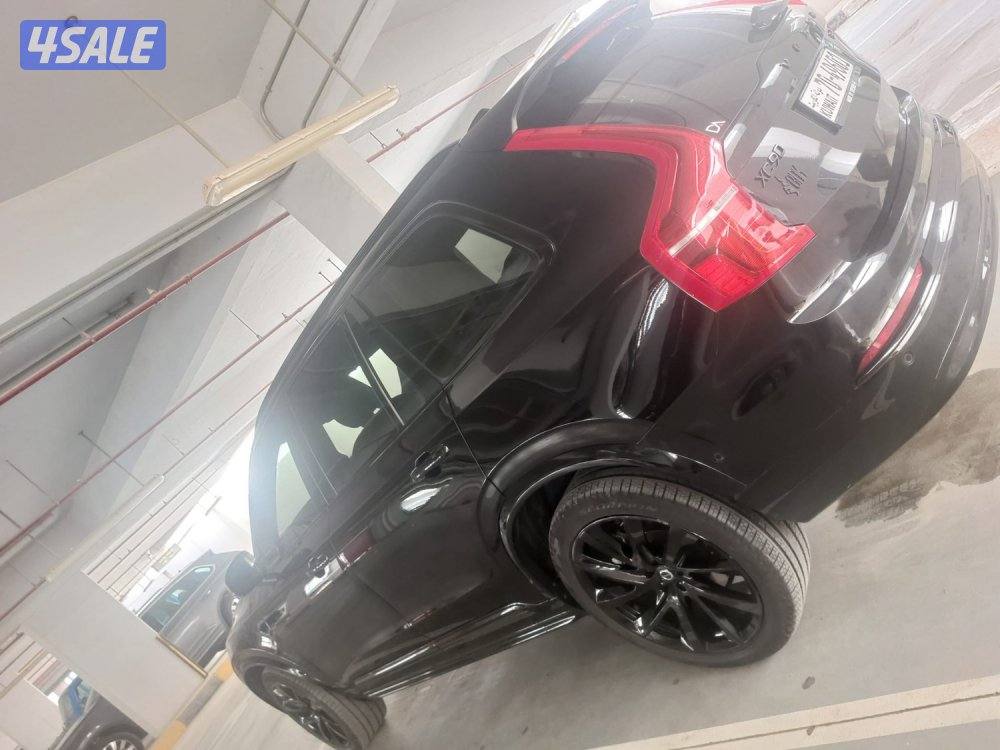 XC90 B6 with 5 year warranty and 1 year gold insurance13