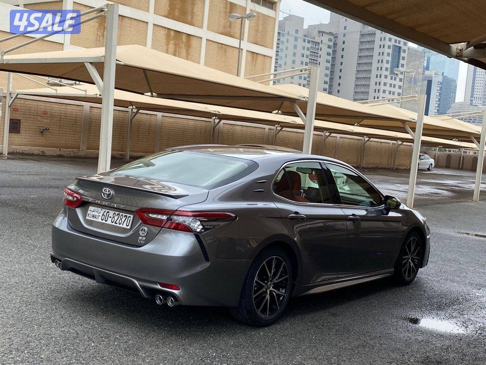 كامري SE V6 موديل 2022 عداد 30 الف كيلو فقط تحت الكفاله شرط الفحص3