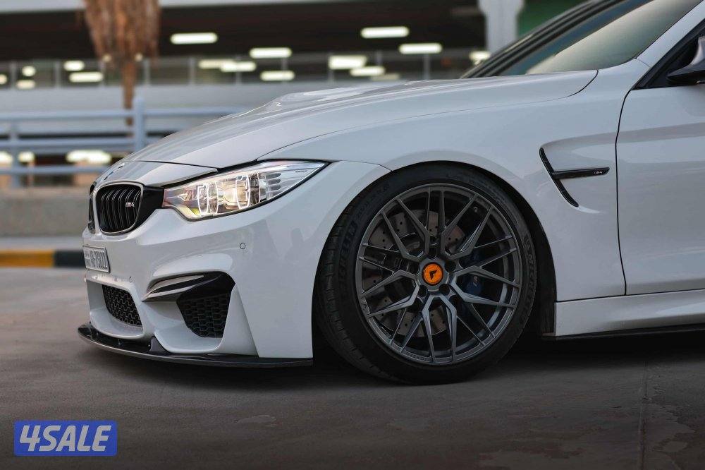 BMW M4 20154