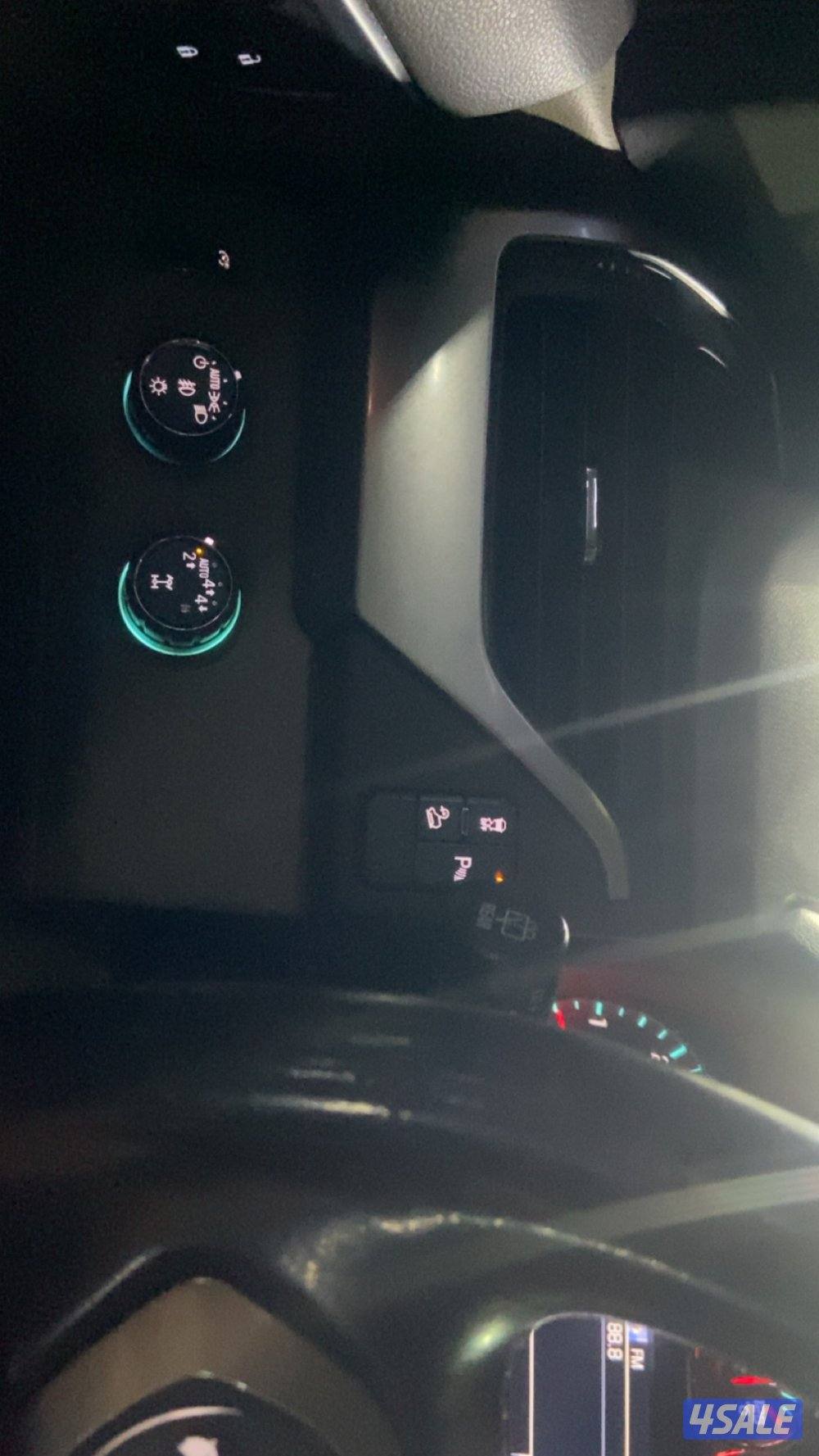 للبيع تاهو Z71  موديل 2017  دبل جير ماشي 144 كم بدون لوحات جديد3