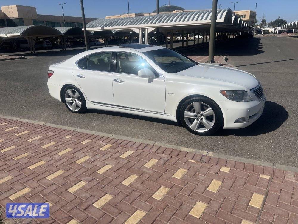 للبيع لكزس 460LS موديل ٢٠٠٨6