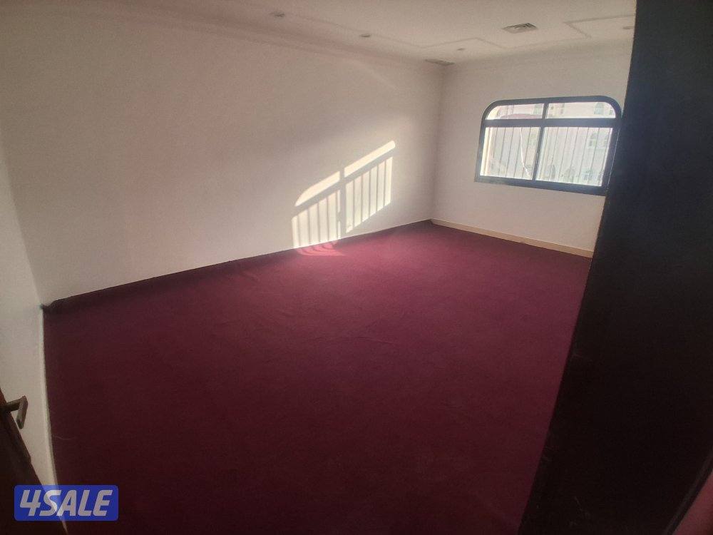 للايجار دور اول جابر علي مدخل خاص0