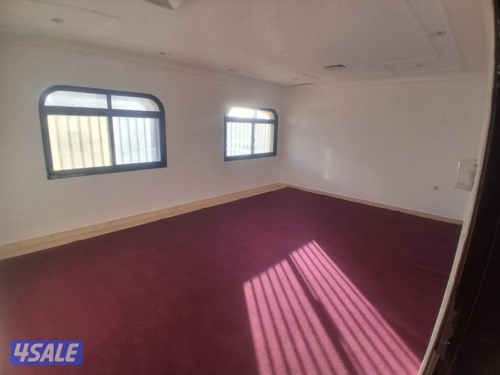 للايجار دور اول جابر علي مدخل خاص1