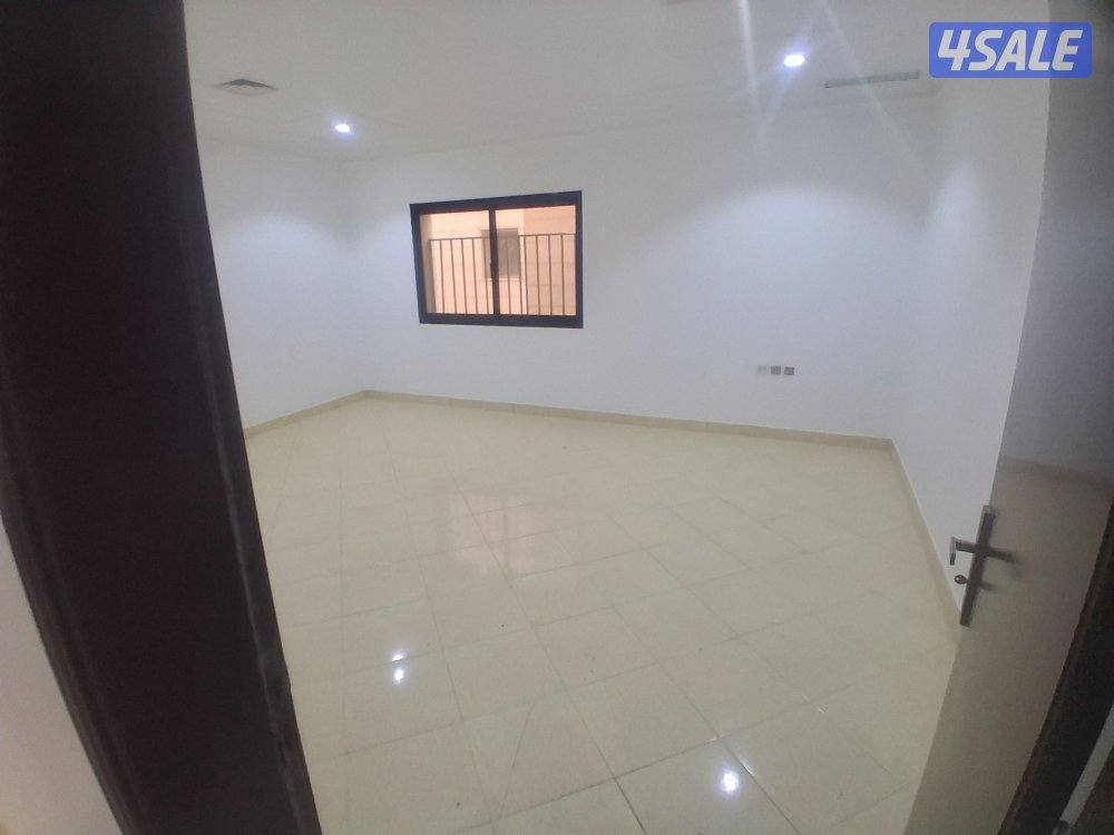 للايجار دور اول جابر علي مدخل خاص3