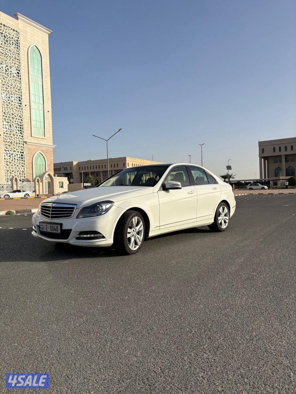 مرسيدس c-class بحالة ممتازة0