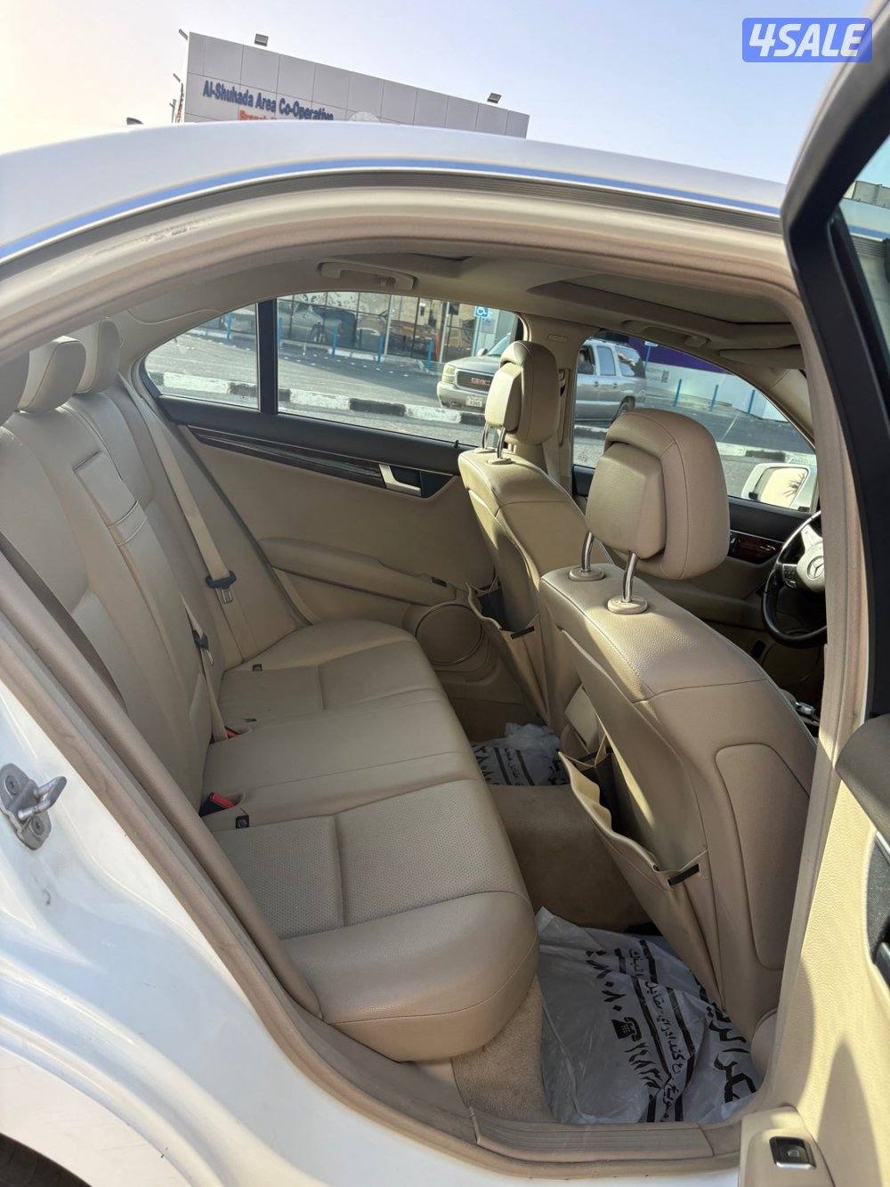 مرسيدس c-class بحالة ممتازة6