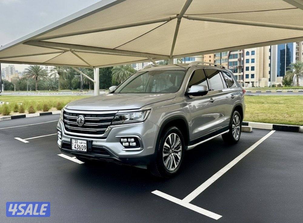 ًMG RX8 - الموديل:2024 - العداد:722