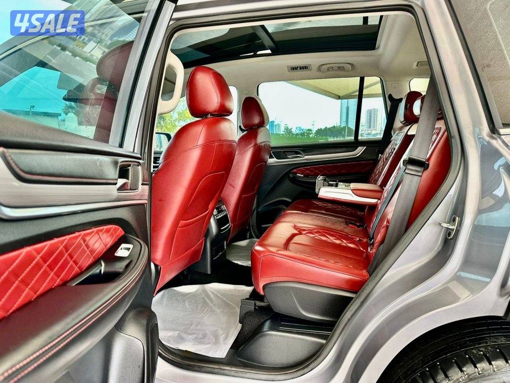 ًMG RX8 - الموديل:2024 - العداد:7213