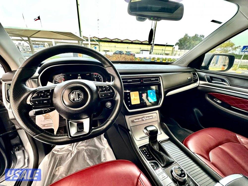 ًMG RX8 - الموديل:2024 - العداد:7215