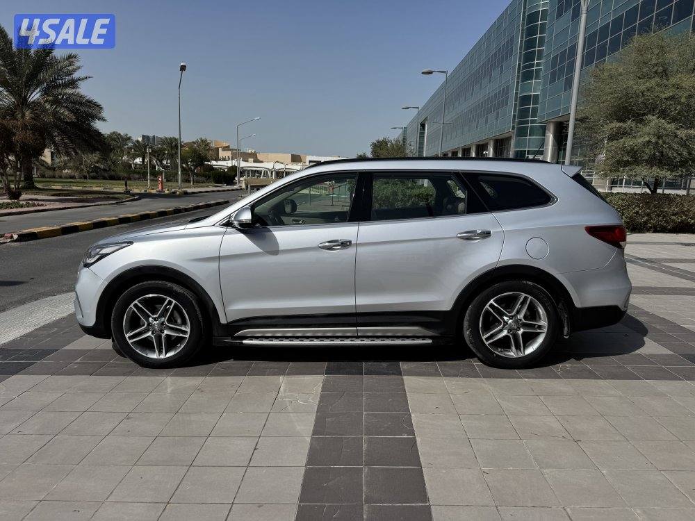 للبيع : سنتافي : موديل 2017 : عداد 140 الف كم0