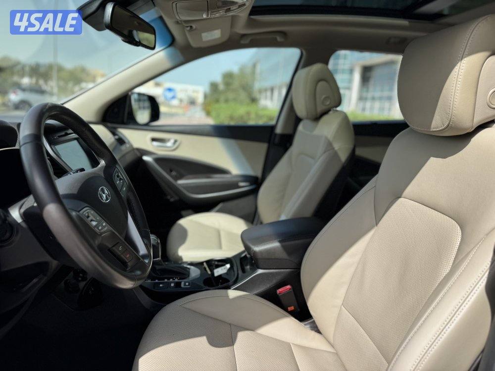 للبيع : سنتافي : موديل 2017 : عداد 140 الف كم4