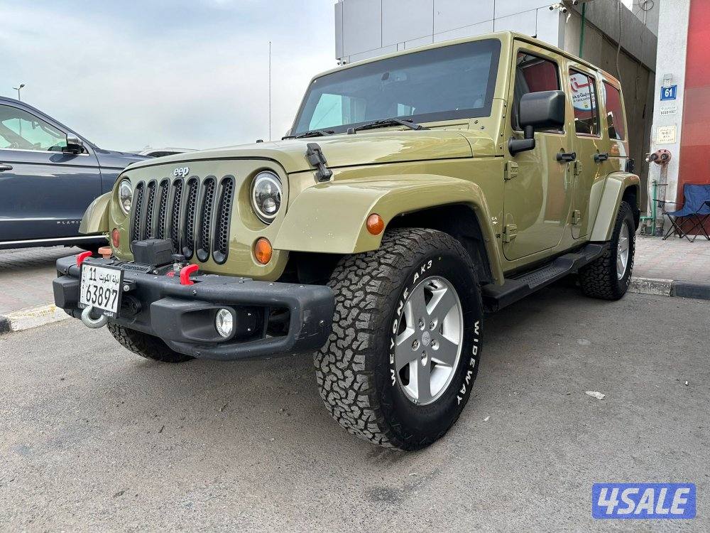 رانقلر صحاري الموديل2013
العداد 200 ألف
صبغ وكاله ماعدا قطعة2