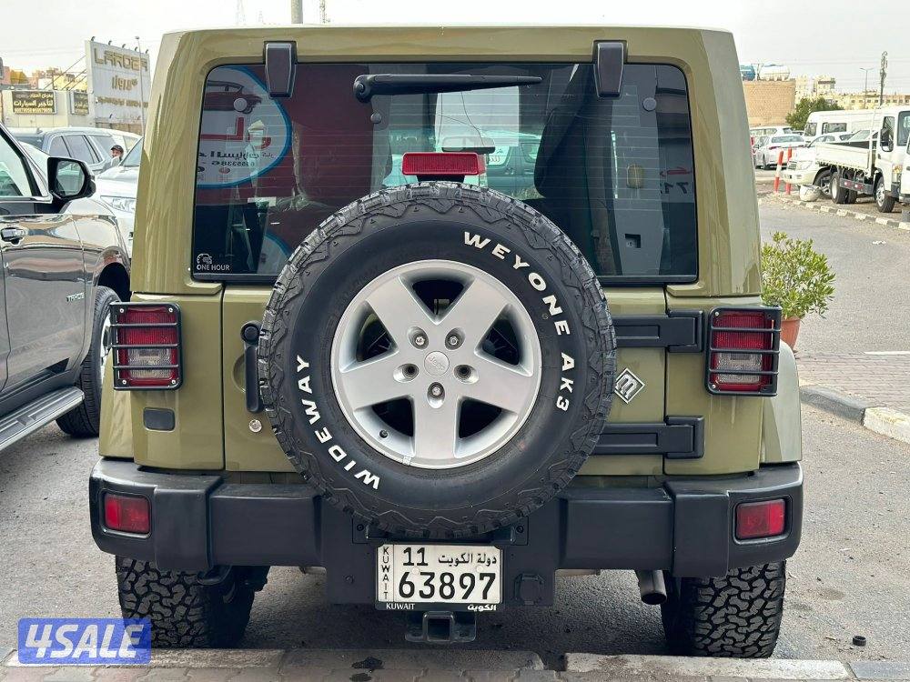 رانقلر صحاري الموديل2013
العداد 200 ألف
صبغ وكاله ماعدا قطعة5