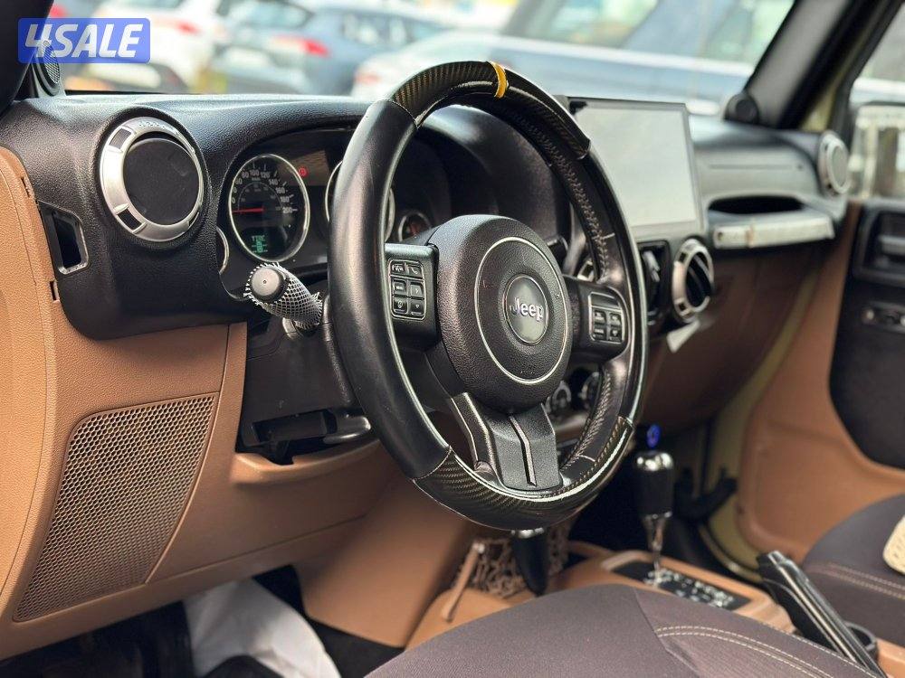 رانقلر صحاري الموديل2013
العداد 200 ألف
صبغ وكاله ماعدا قطعة8