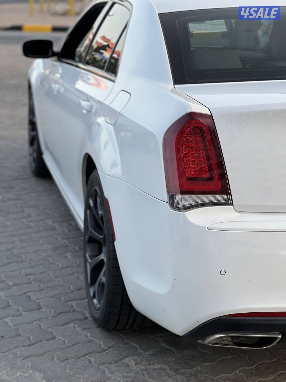 للبيع كرايزلر أبيض11