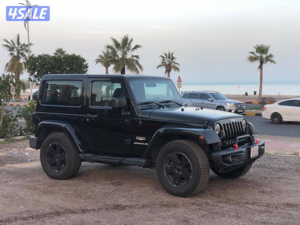 للبيع جيب رانجلر موديل 20122