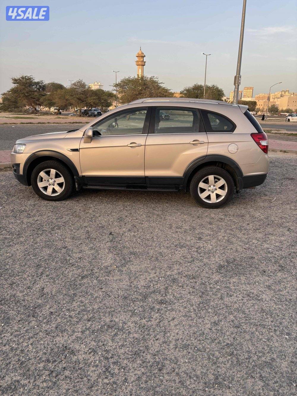 للبيع جيب شفر كابتيفا بحاله ممتازه0