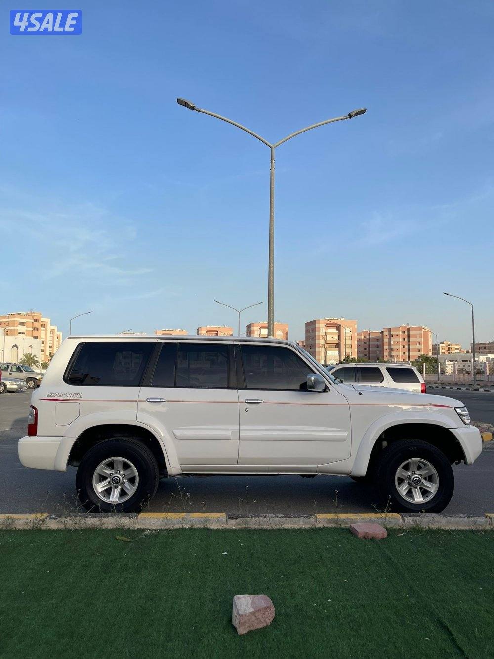 سفاري 2004 سيرفيس كامل كل شي جديد1