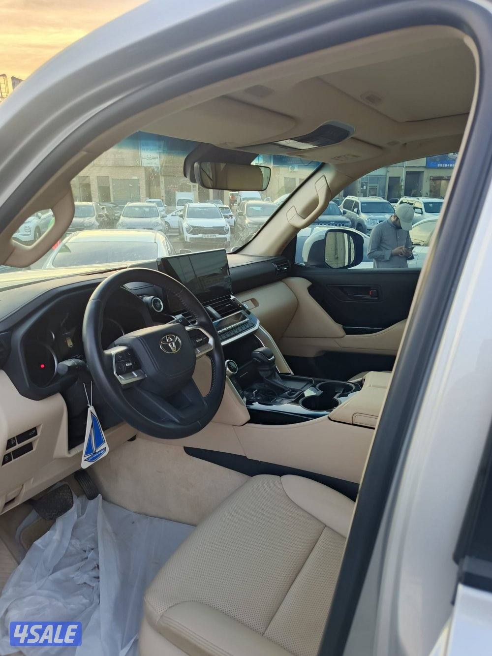 النشاما لبيع وشراء السيارات لاندكرورز5