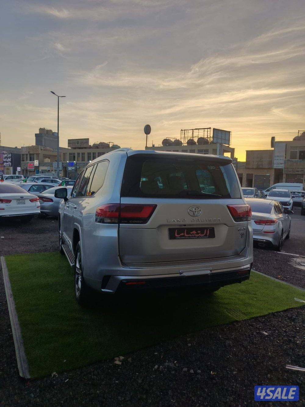 النشاما لبيع وشراء السيارات لاندكرورز4