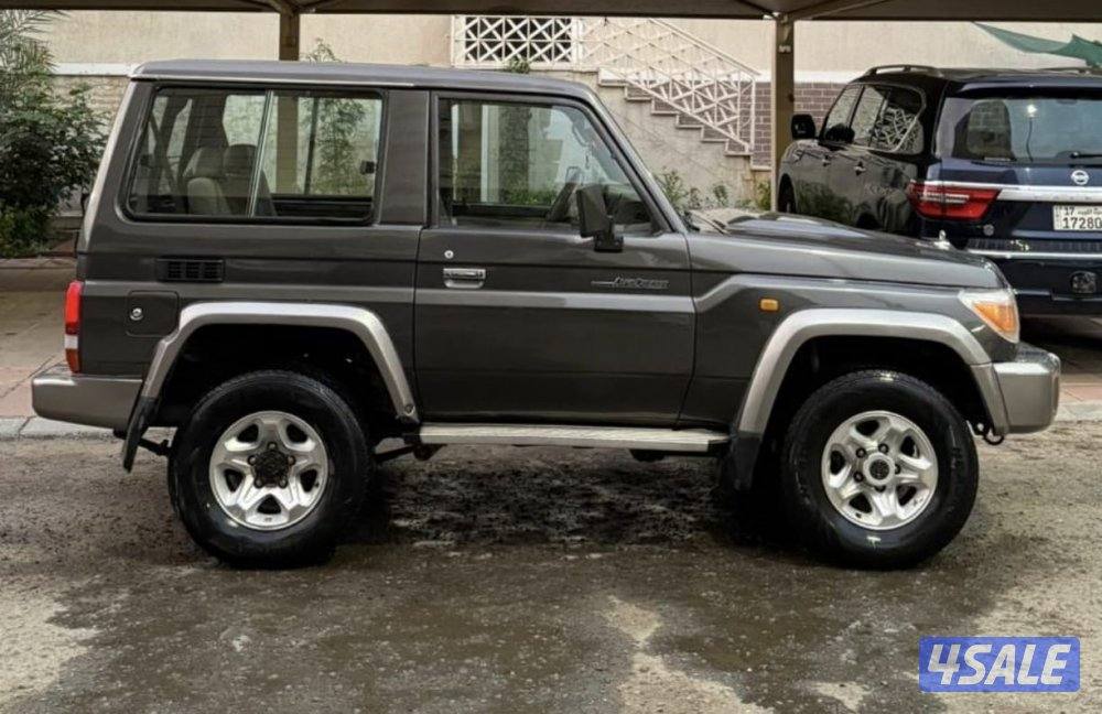 جيب ربع  20102