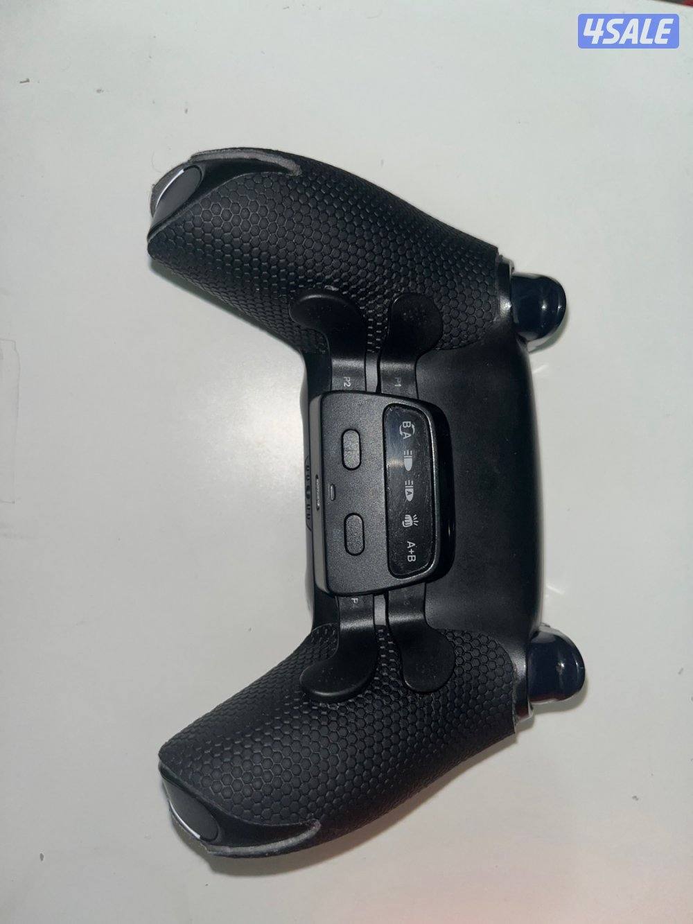 يدتين سوني فايف معدله و عاديه2