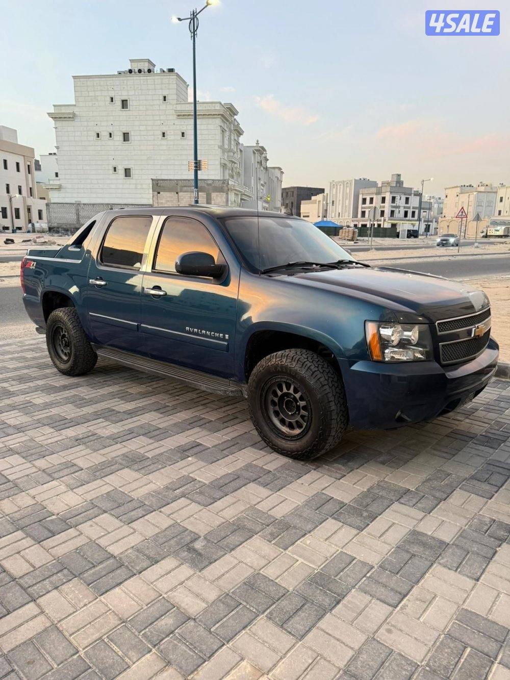 للبيع افالانش موديل ٢٠٠٧ شرط الفحص دبل قير8