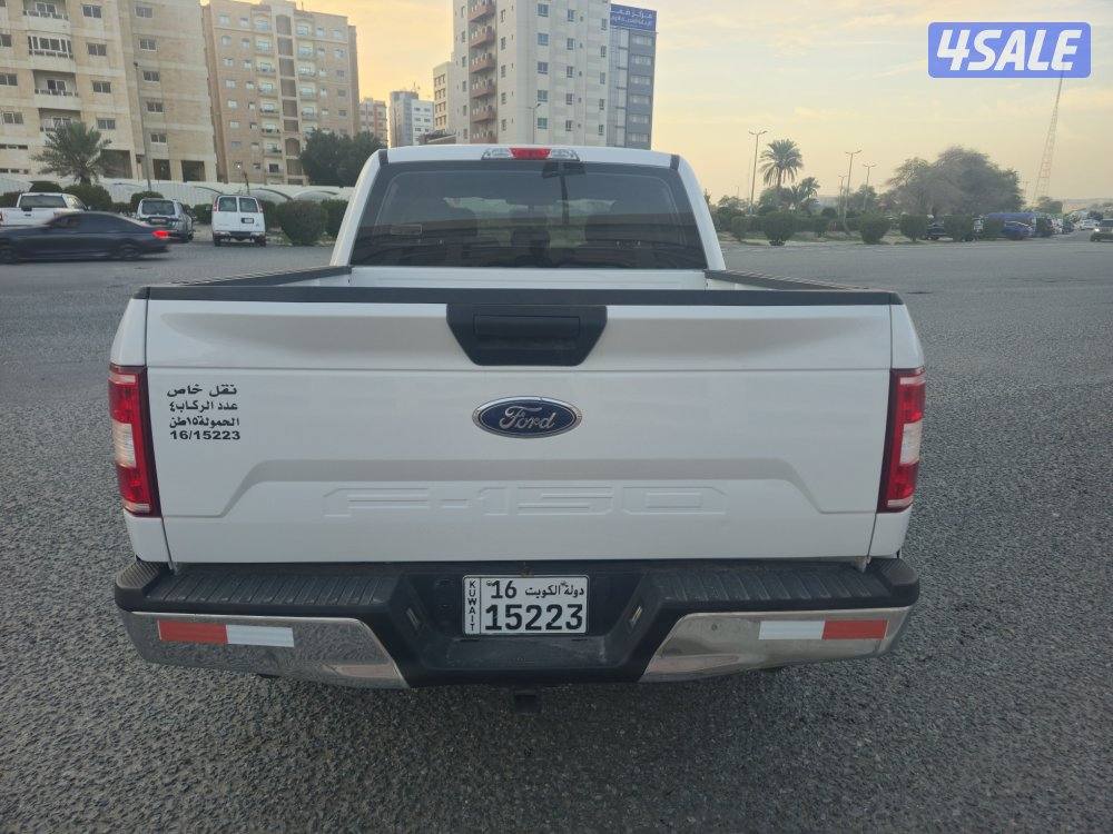Ford F-150 pick-up 2019 model 53,000 km used Orginal paint.5
