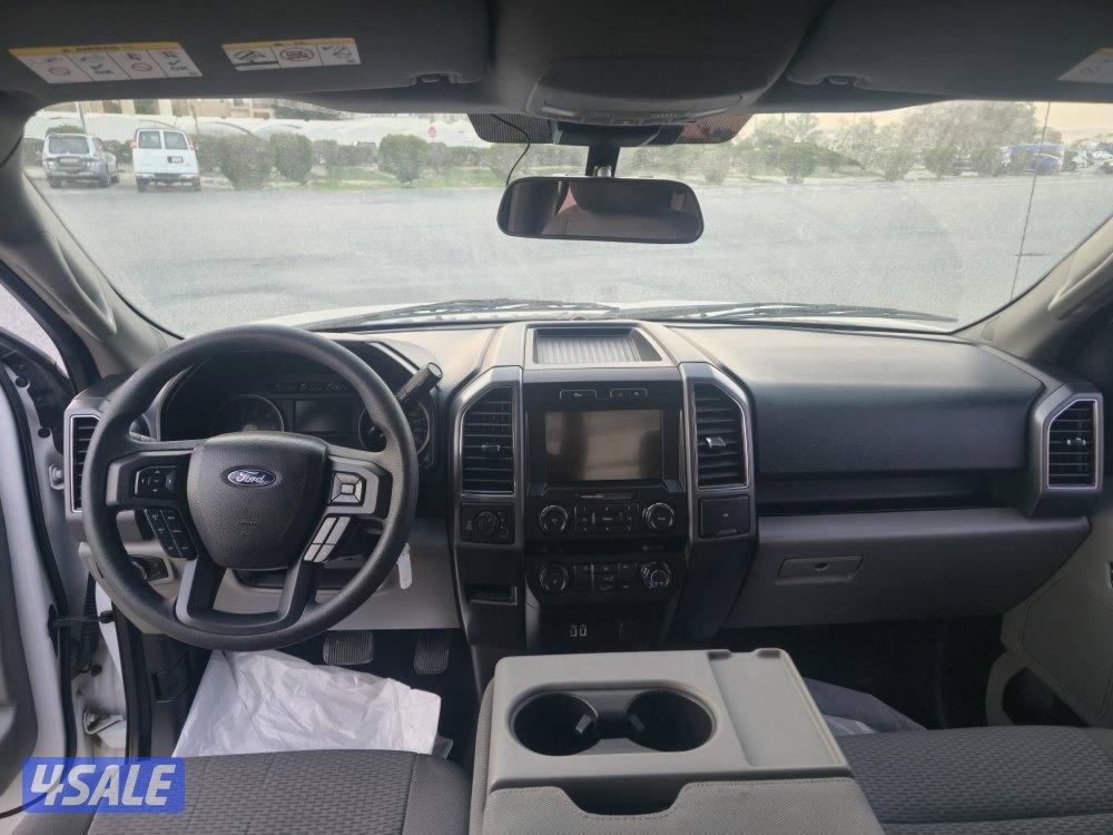 Ford F-150 pick-up 2019 model 53,000 km used Orginal paint.9