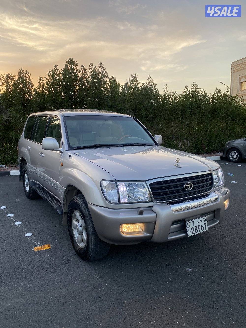 للبيع لاند كروزر الساير VXR2