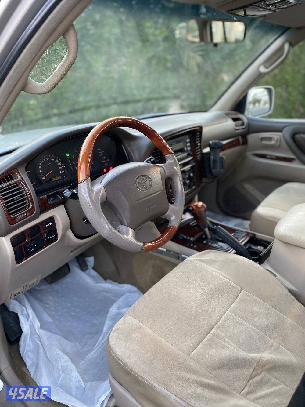 للبيع لاند كروزر الساير VXR8